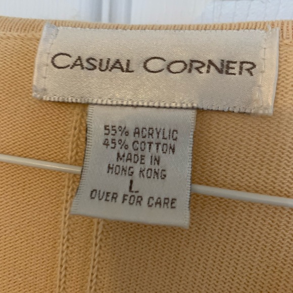 Ladies sweater top - Picture 2 of 7